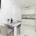D&a Lägenhet Zadar